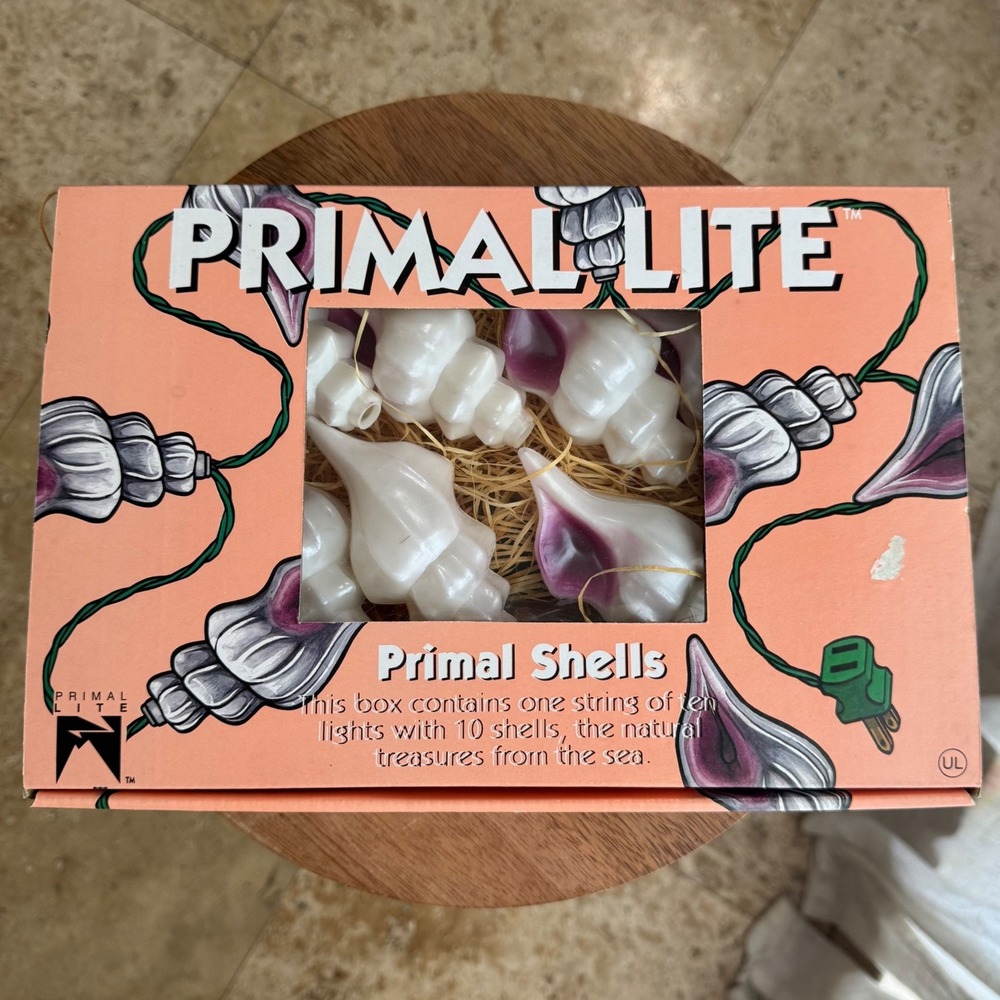 NIB VTG 90s Primal Lite Shell String Lights 14ft 10 shells Kitsch Patio Tropical
